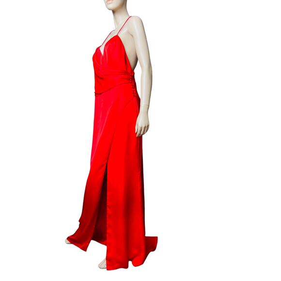 New Fame and Partners Red Maxi Gown Size 14 US Wrap top V-Neckline Front Open - Picture 8 of 13